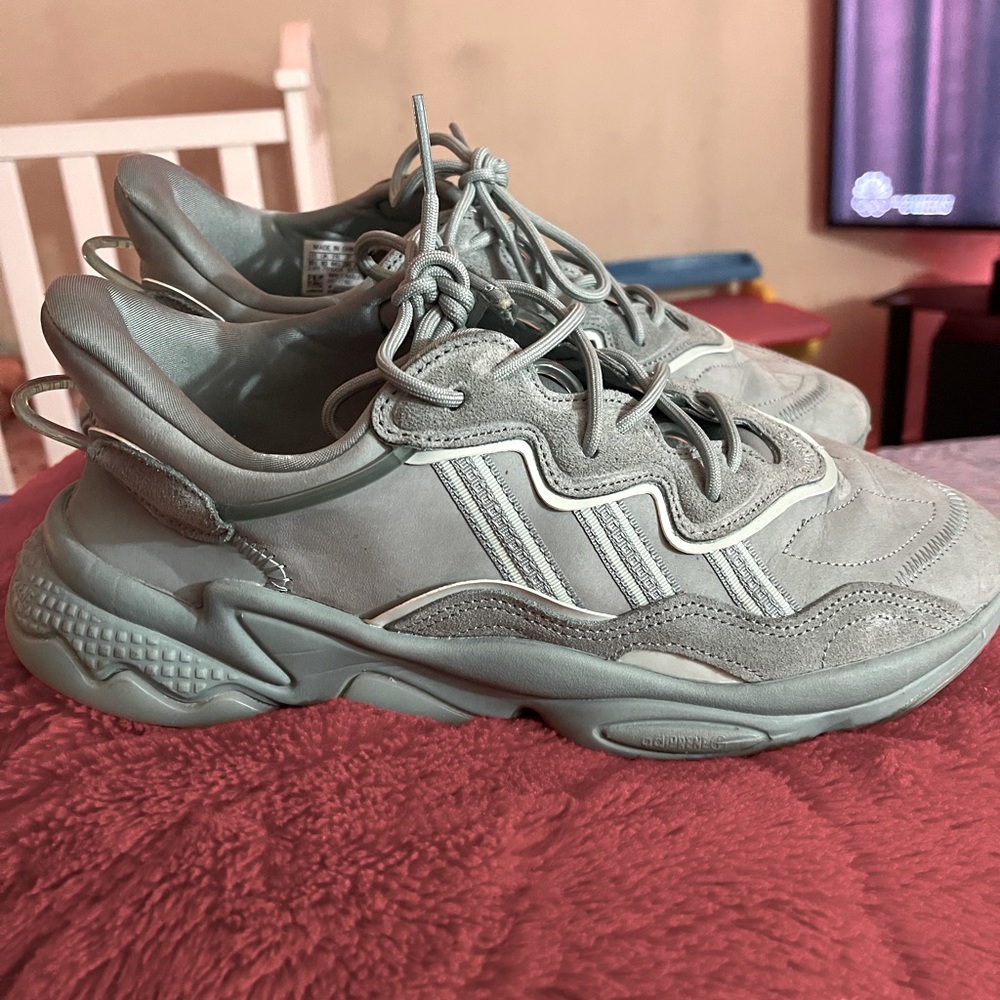 2020
Ozweego 'Vapour Steel'